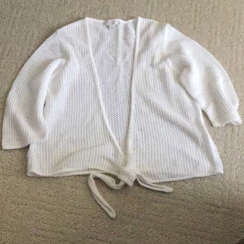 CJBanks white shrug
